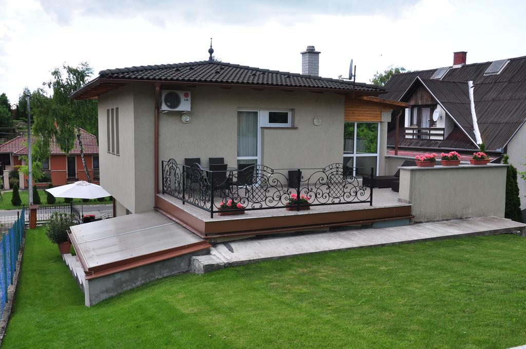 Farkas Apartman Siófok Exterior foto